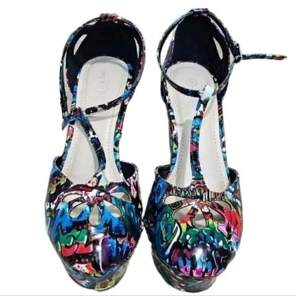 Rogue Helium Graffiti Wedge Heels Size 9 Y2K Punk Emo Street Art - Picture 4 of 6